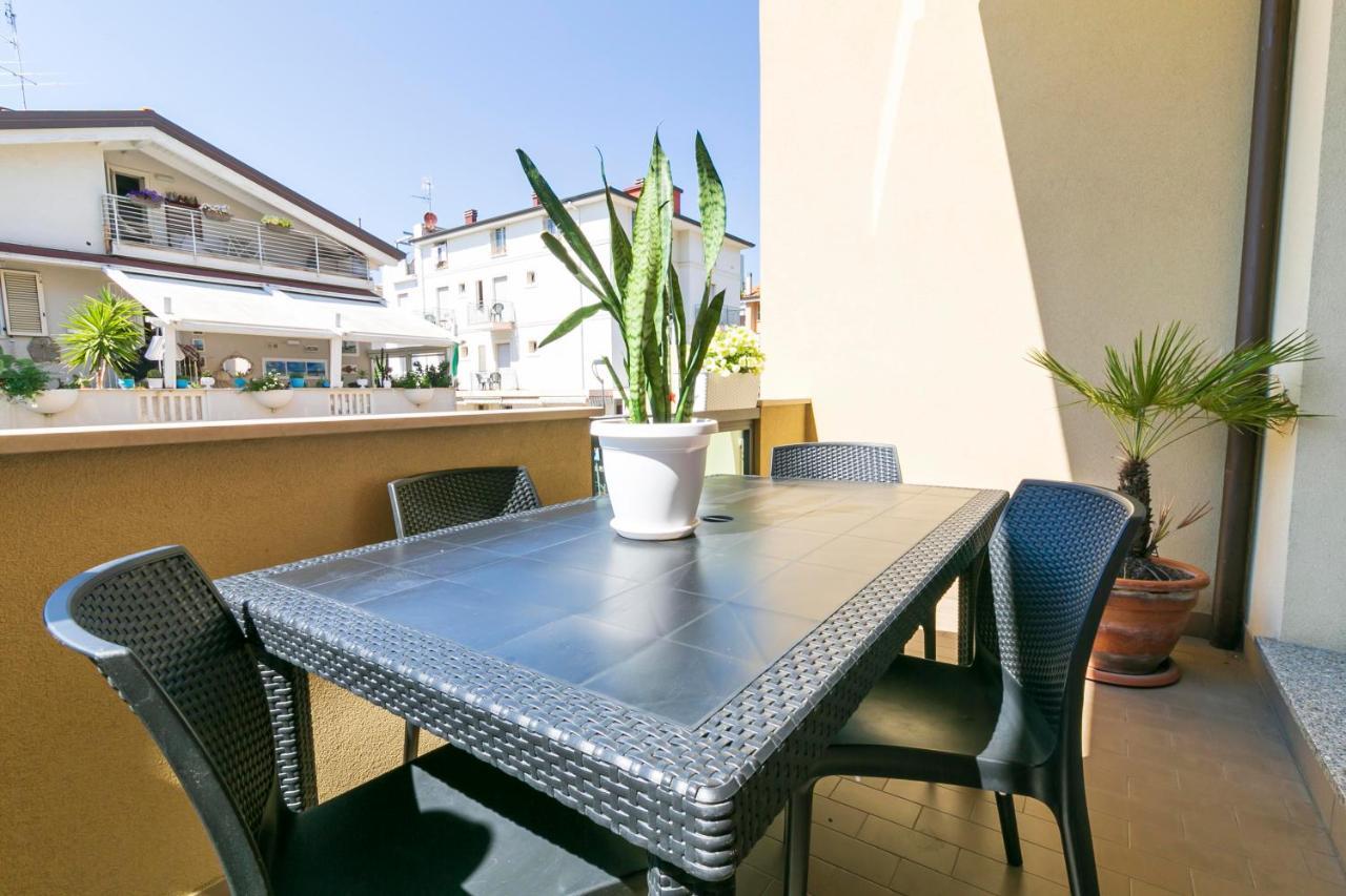 Residence Hotel Le Stelle Rimini Exterior foto